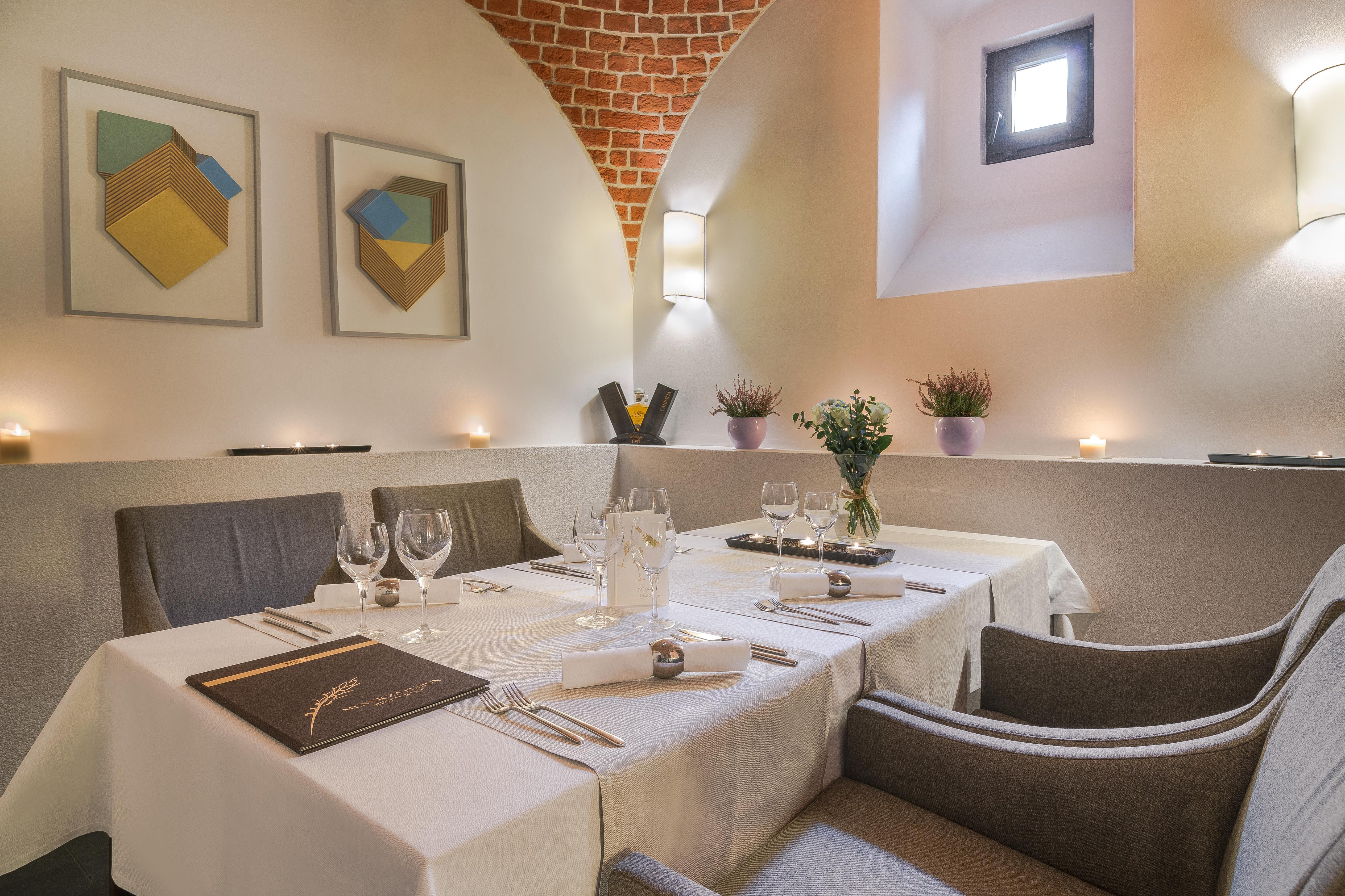 The Granary - La Suite Hotel Wrocław Extérieur photo Restaurant "Le Passage", in 2014