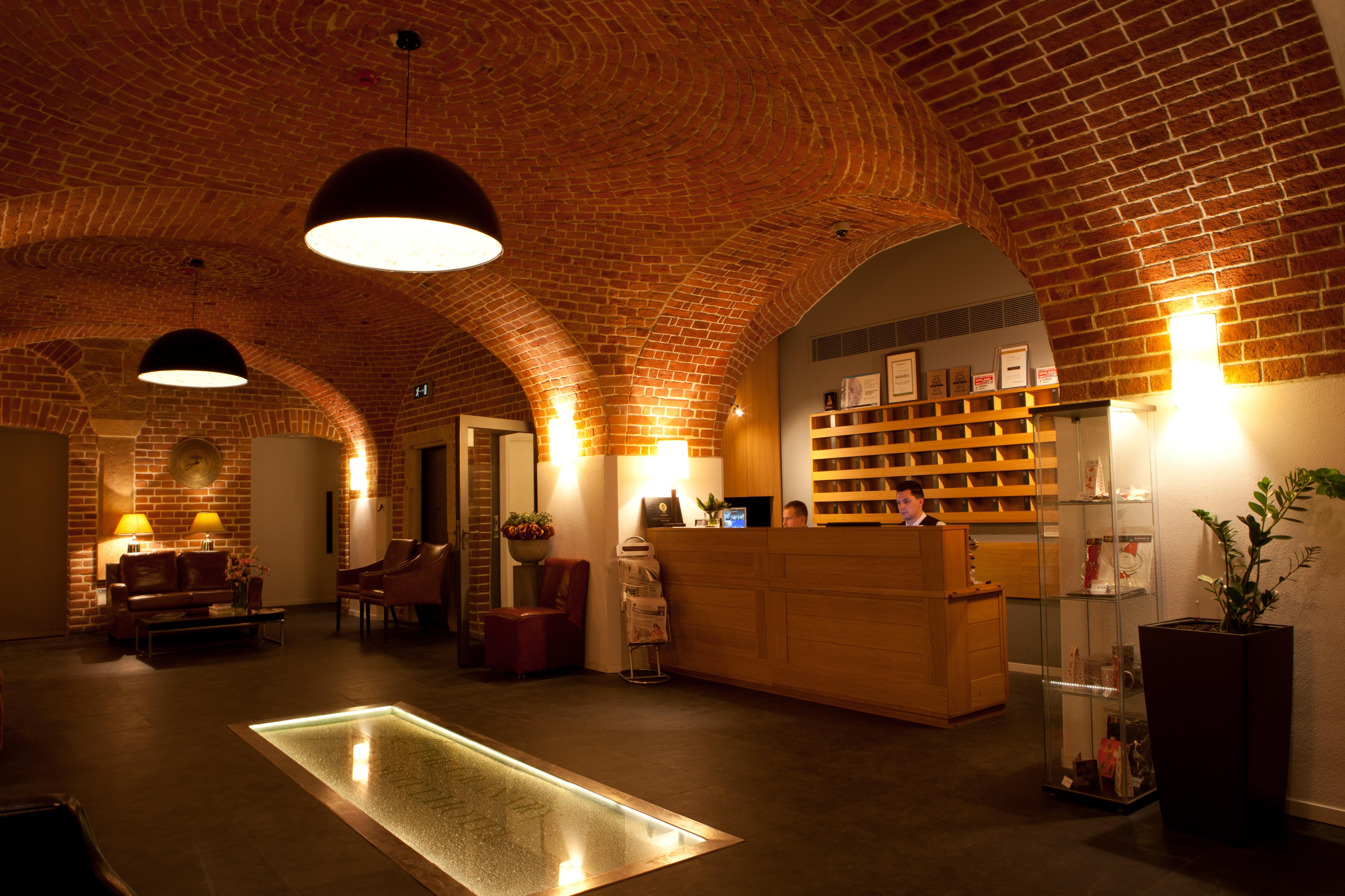 The Granary - La Suite Hotel Wrocław Extérieur photo The interior of the wine museum